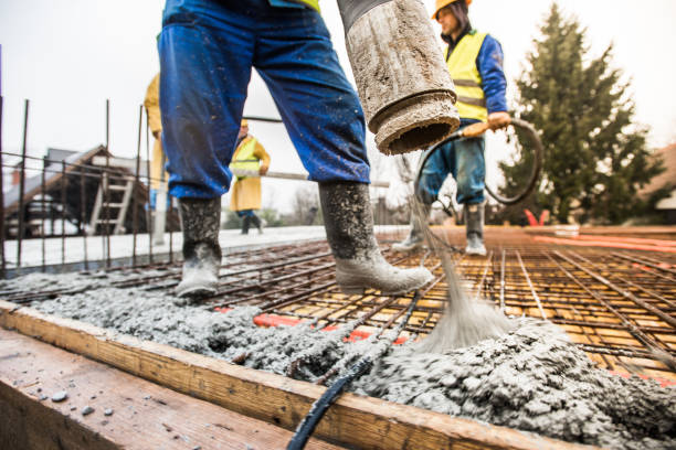 Best Concrete Sidewalk Installation  in Lake Arrowhead, CA